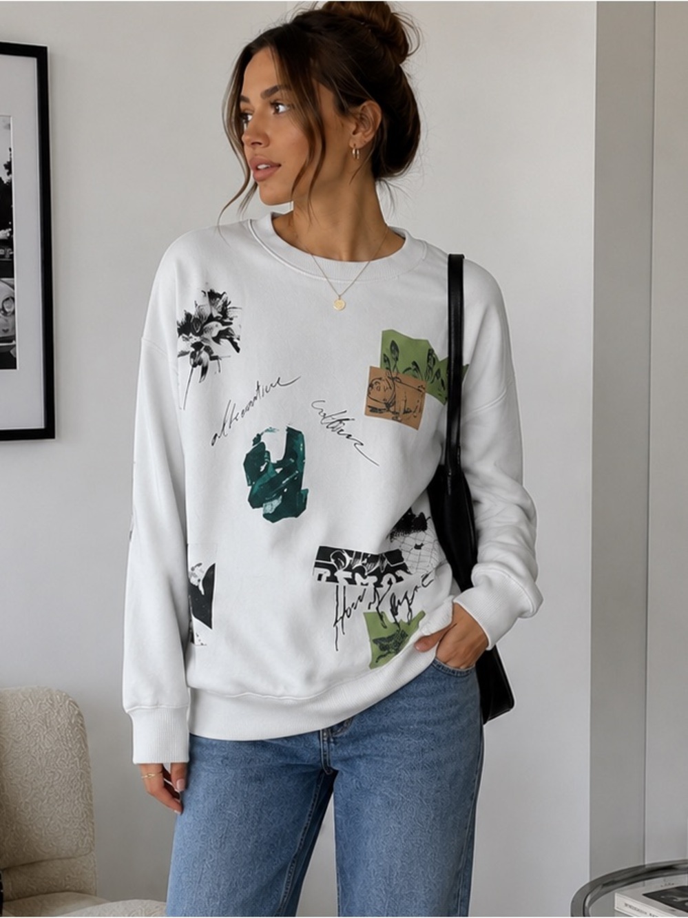 Denim & Flower Ricky Singh Graphic Crewneck Sweatshirt White Small Oversized